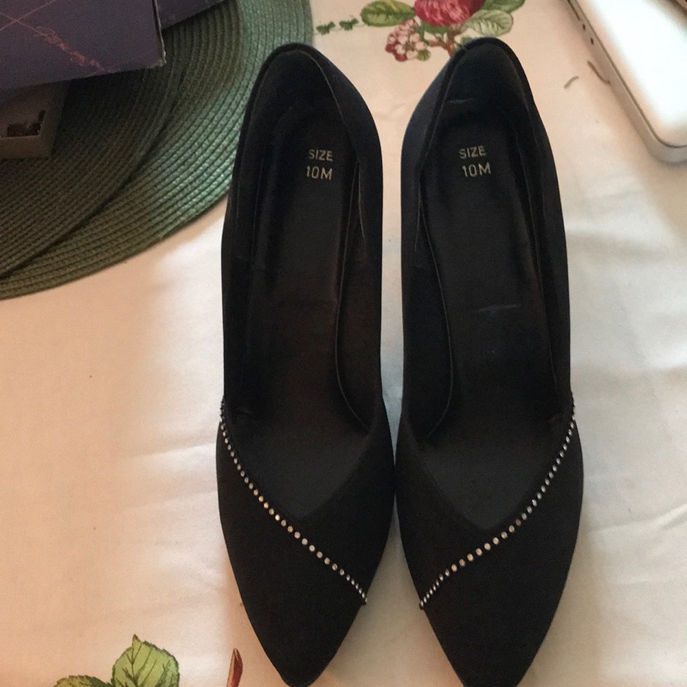 Black heels